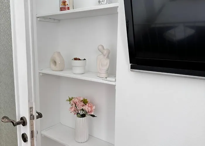 Light Victoriei * Bukurešť